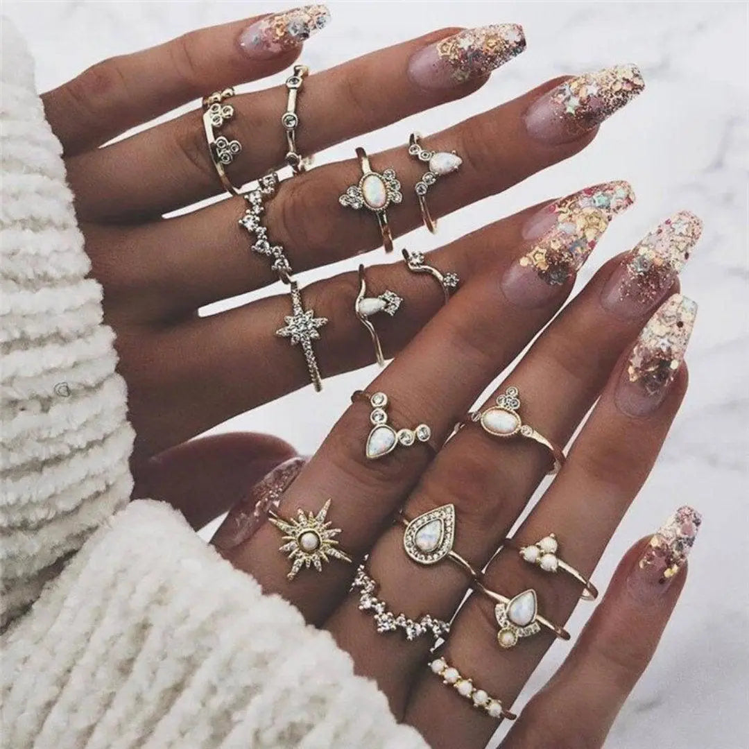 Alisa™ | Unique Ring Pack wth 8–12 Pieces